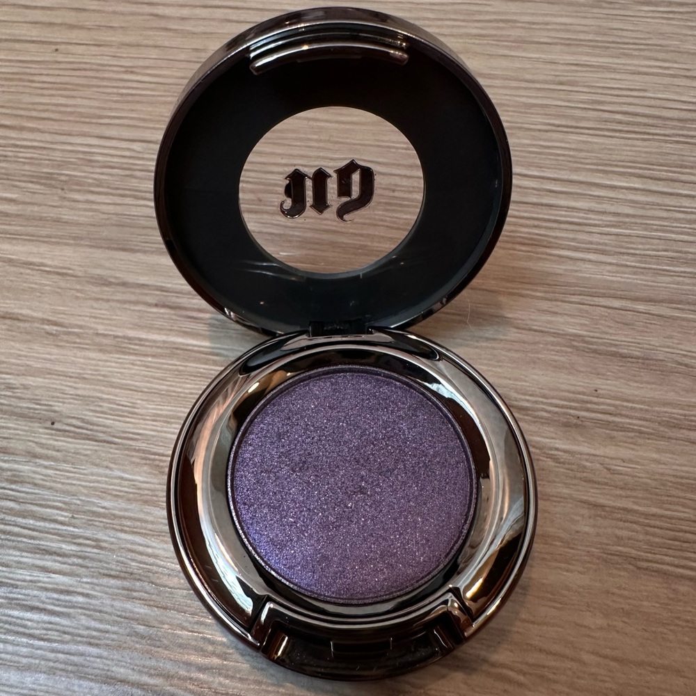 Urban Decay Gravity Eyeshadow